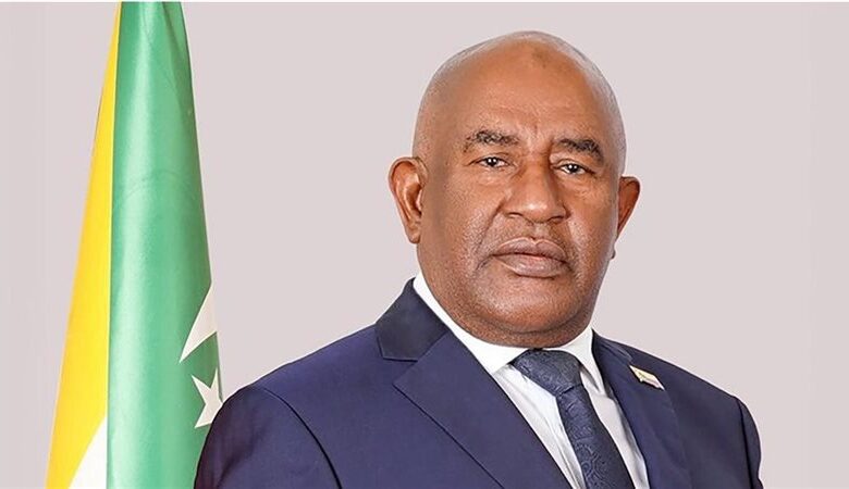 رئيس جزر القمر: "نحن والمغرب إخوان" وندعم المغرب.