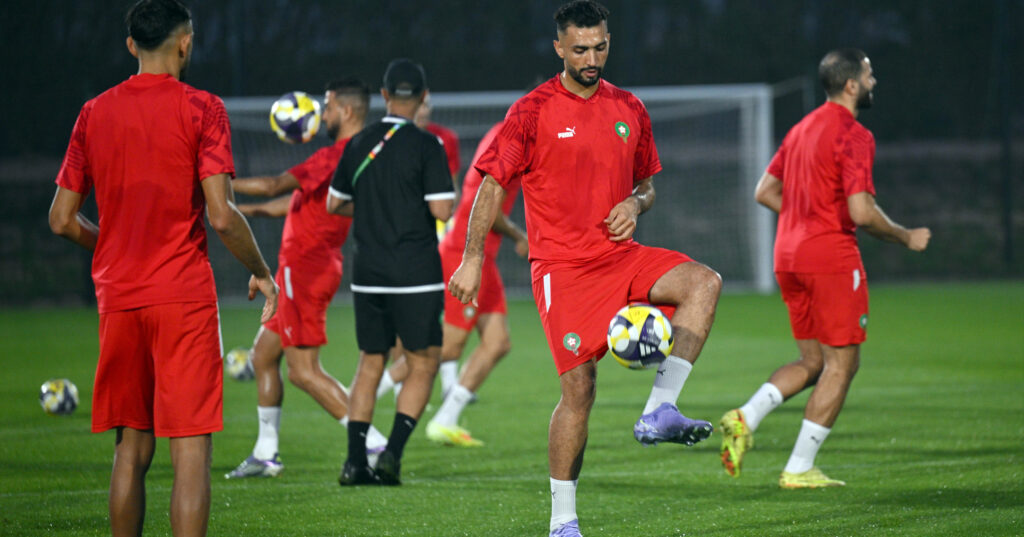 المنتخب المغربي يختتم التداريب قبل مواجهة عمان برسائل واضحة للمنافسين