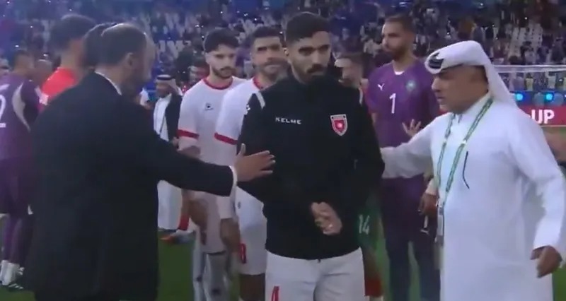 لاعبو الأردن يتجاهلون السكتيوي بعد خسارة نهائي كأس العرب