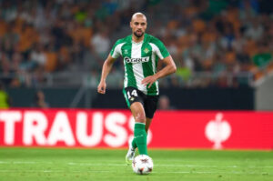 بيليغريني يوضح مصير أمرابط قبل مواجهة برشلونة وكأس إفريقيا