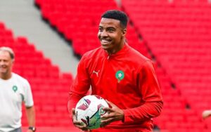 إيكامان يؤكد جاهزيته التامة لكأس الأمم الإفريقية