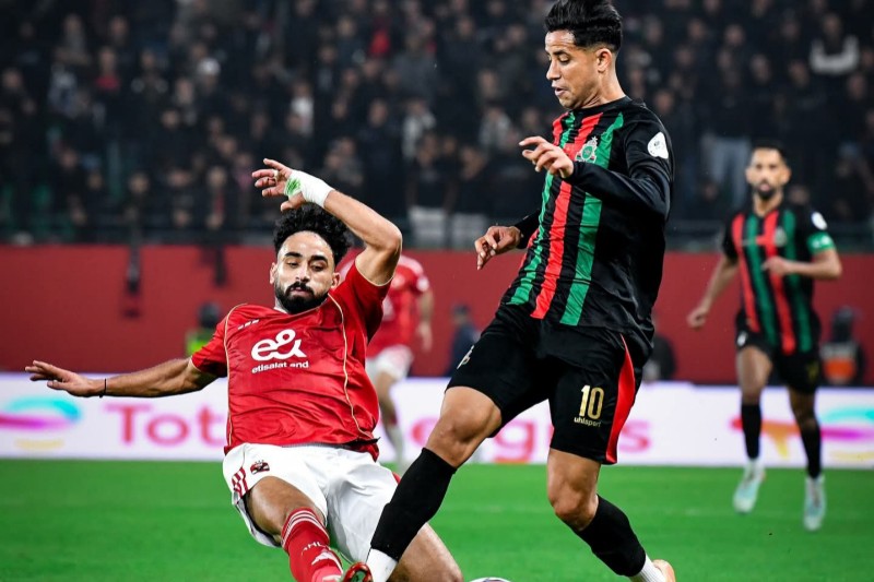 "بلاك آرمي" ينتقد قرار "الكاف" ويطالب الجيش الملكي بتوضيح