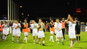 دراما كروية في كأس فرنسا: 41 ركلة ترجيح تُقصي ستينفورد وتمنح بيثون التأهل