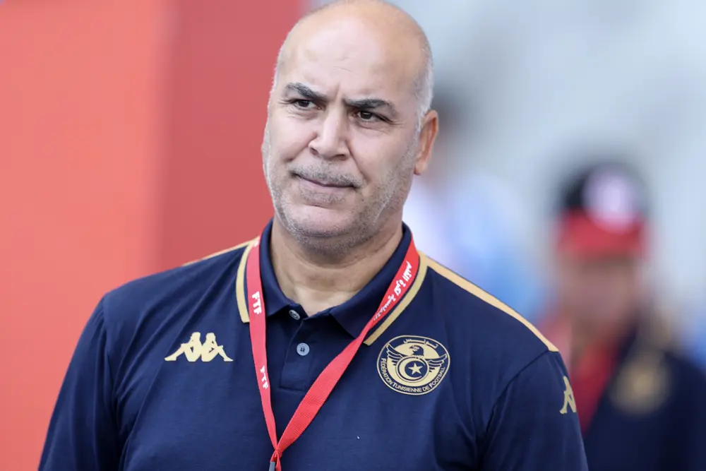 الطرابلسي يشيد بأرضية الملاعب المغربية بعد الفوز على أوغندا