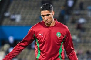 حكيمي: التألق الفردي لا يكفي لإرضاء الجماهير المغربية