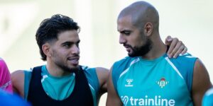 ريال بيتيس يوضح حقيقة غياب أمرابط ويشيد باحترافيته