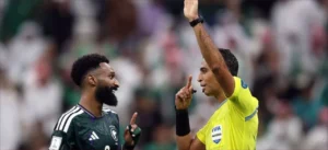 تفاصيل إلغاء ضربة جزاء السعودية المثيرة أمام فلسطين في كأس العرب