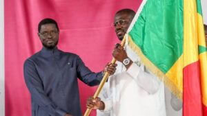 رئيس السنغال يحفز المنتخب للفوز بكأس أمم أفريقيا بالمغرب