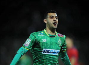 الرجاء يواجه صعوبات في إقناع نجمه بتمديد عقده