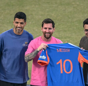 ميسي يختتم زيارته للهند بـ"جولة الأعظم" و"لمسة إنسانية"