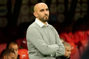 الركراكي يُجري تغييرات جذرية بتشكيلة المغرب أمام زامبيا