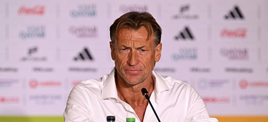 هيرفي رونار يدق ناقوس الخطر قبل مواجهة فلسطين في كأس العرب