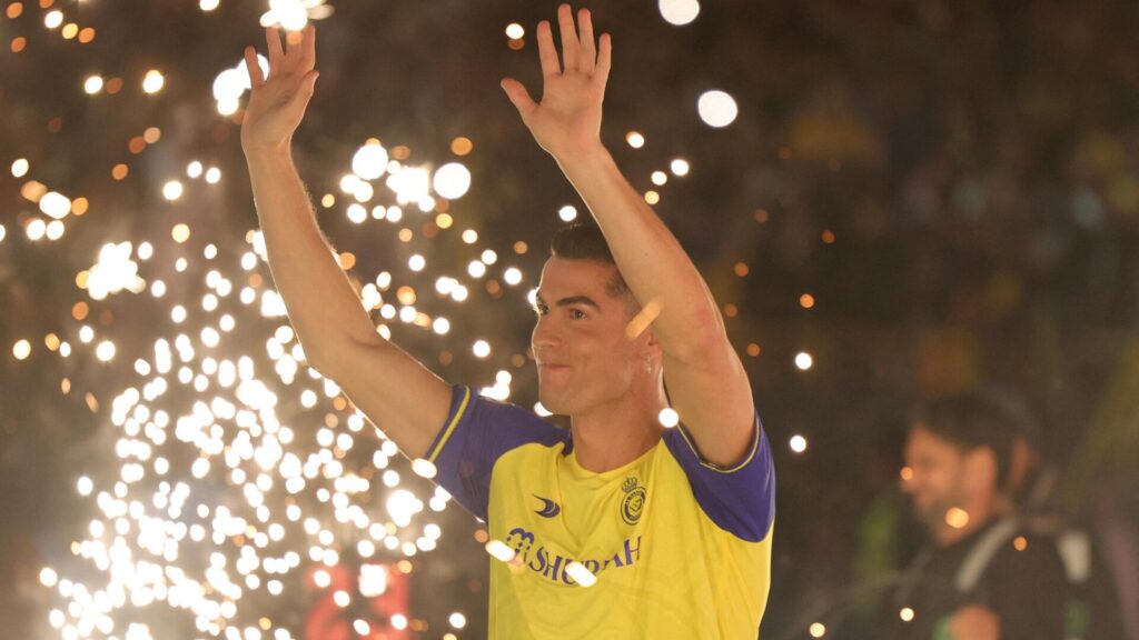 فرنانديز: رونالدو يقود النصر لتحقيق لقب الدوري السعودي