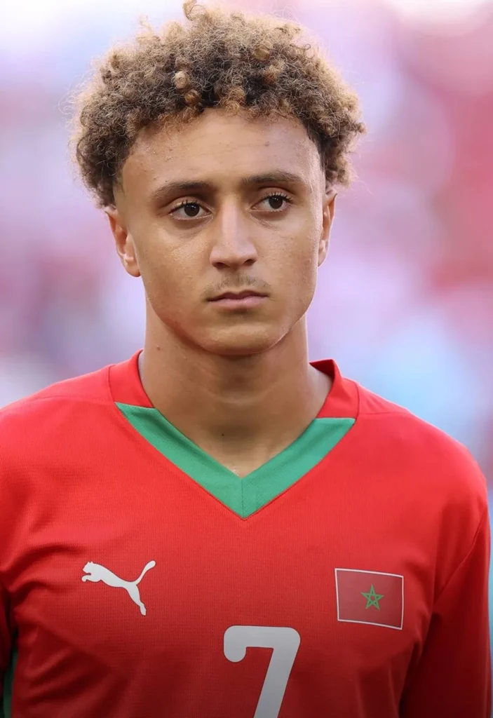 بنصغير يعلق على خسارة اللقب الإفريقي ويشيد بالمنتخب.