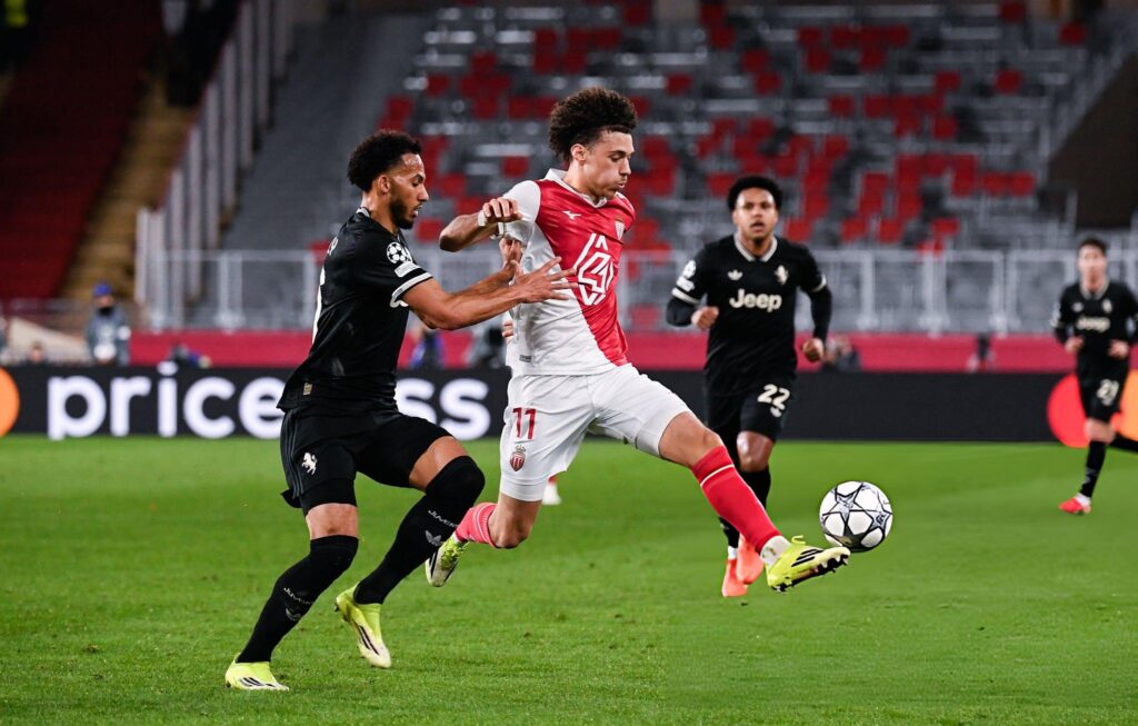 يوفنتوس وموناكو يتعادلان سلبيًا ويضيعان التأهل المباشر بدوري الأبطال