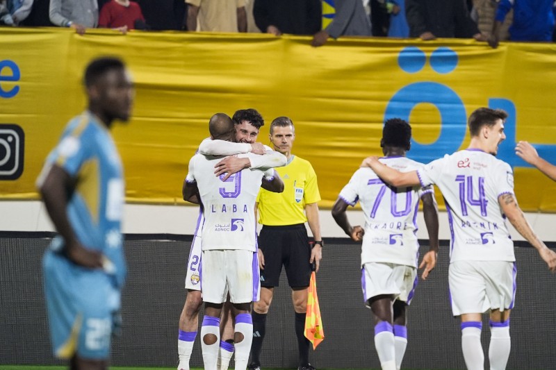 الشادلي يسجل ويقود العين للفوز على الظفرة بدوري المحترفين