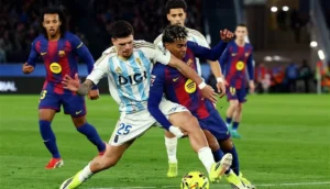 برشلونة ينتزع الصدارة من ريال مدريد بفوزه على أوفييدو