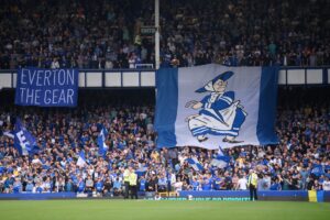 إيفرتون الإنجليزي يستهدف التعاقد مع يوسف النصيري