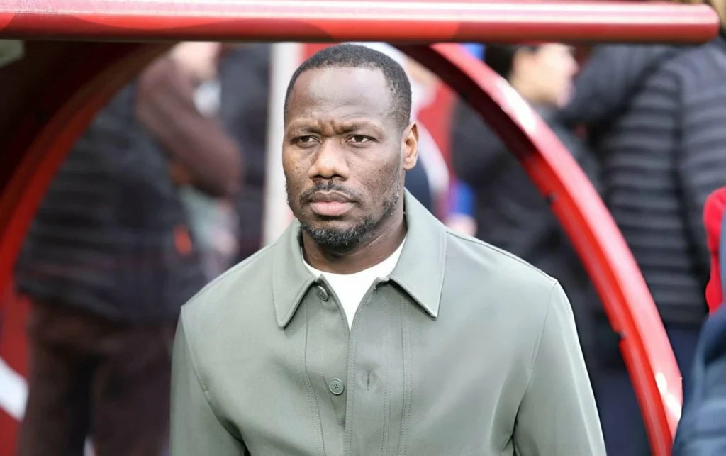 مدرب السنغال يوضح موقفه بعد انسحاب اللاعبين من نهائي الكان