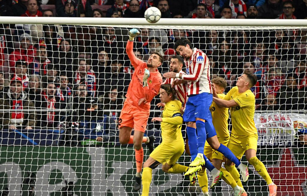 أتلتيكو مدريد يخسر ويخفق في التأهل المباشر بدوري الأبطال