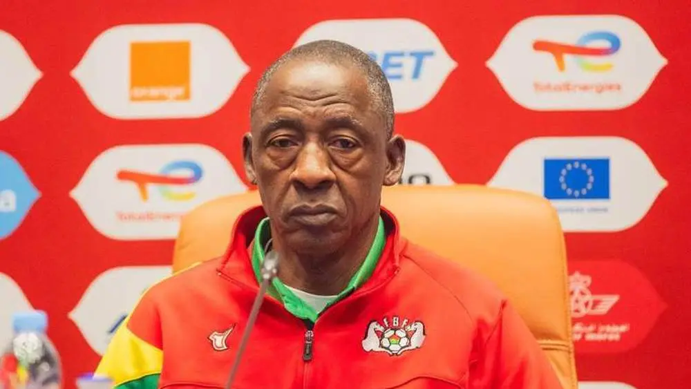 بوركينا فاسو تقيل مدربها بعد الخروج المبكر من أمم إفريقيا