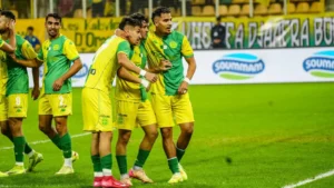 لاعبو شبيبة القبائل يهددون بمقاطعة مباراة الجيش الملكي