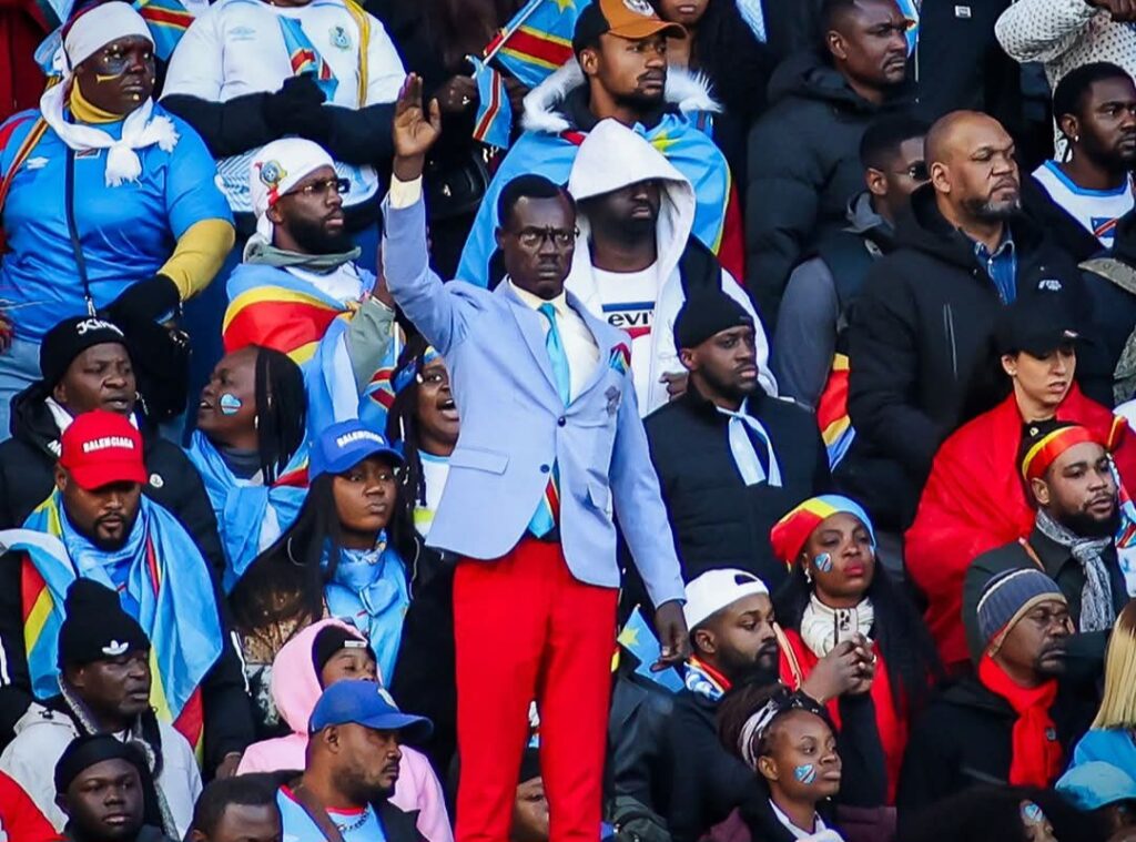 يسار لمغاري يشيد بمشجع كونغولي بالمغرب ويدعو لتكريمه