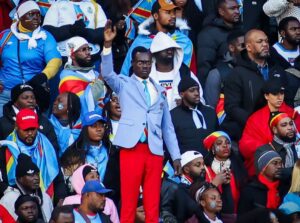 يسار لمغاري يشيد بمشجع كونغولي بالمغرب ويدعو لتكريمه