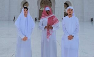 يامال: زيارة مسجد الشيخ زايد تمنح السلام بغض النظر عن الدين