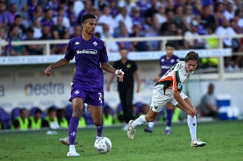 ريتشاردسون يقترب من نيس الفرنسي.. صفقة وشيكة