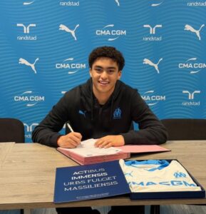 لاعب مغربي شاب يوقع رسميًا لمارسيليا قادمًا من إسبانيا