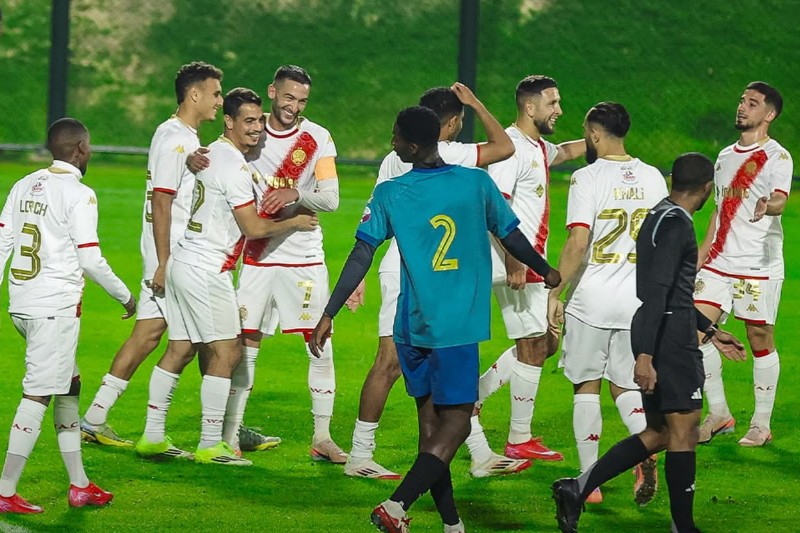 الوداد يفوز على الرفاع القطري بخمسة أهداف ودياً بقطر