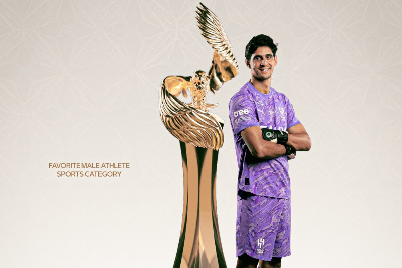 بونو يتسلم جائزة Joy Awards في السعودية قبل نهائي إفريقيا