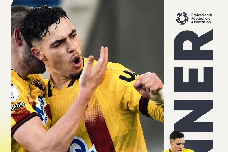 عثمان معما يحصد جائزة لاعب الشهر في التشامبيونشيب