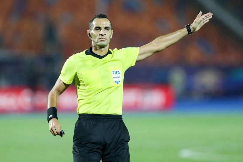 مصطفى غربال حكمًا لمباراة مصر وكوت ديفوار بربع النهائي