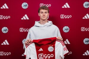 أياكس يتعاقد مع ماكسيميليان إبراهيموفيتش بالإعارة