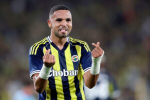النصيري يقترب من الدوري الإنجليزي.. إيفرتون يتفاوض.