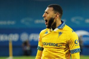 بكراوي المغربي يفرض نفسه بين هدافي الدوري البرتغالي