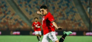 محمد حمدي يؤجل سفره لألمانيا لدعم منتخب مصر