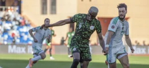 فيفا يفتح تحقيقًا في شكوى الجزائر ضد نيجيريا بعد المباراة