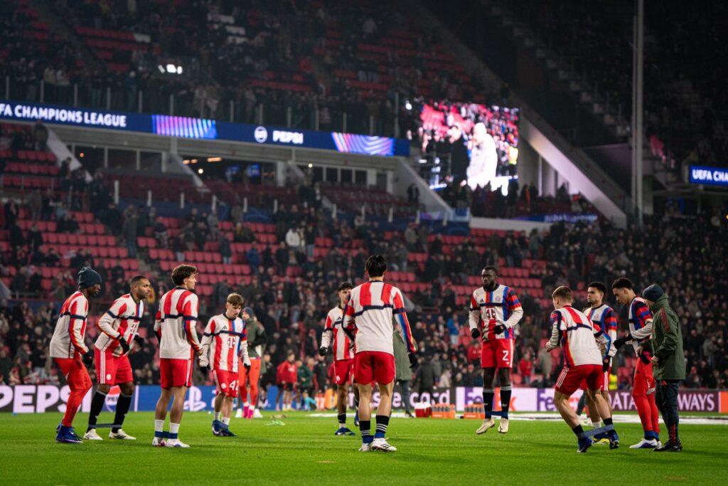 موسيالا يعود أساسيًا لبايرن ميونخ بعد غياب 207 أيام