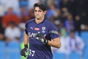 الهلال السعودي يعلن إصابة ياسين بونو بفحوصات طبية