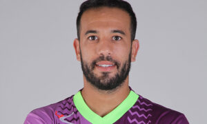 نهضة بركان يتفاوض مع الزنيتي لتعزيز حراسة المرمى