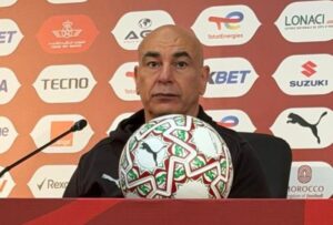 حسام حسن يستفز جماهير مغربية بعد مباراة مصر وموزمبيق