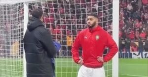 صيباري يعتذر لميندي بعد نهائي أفريقيا ويُنهي جدل المنشفة