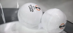 يويفا يعلن مواجهات نارية بملحق يوروبا ليغ 2026