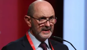 رئيس الاتحاد الإسباني يربط نهائي "الكان" بمونديال 2030