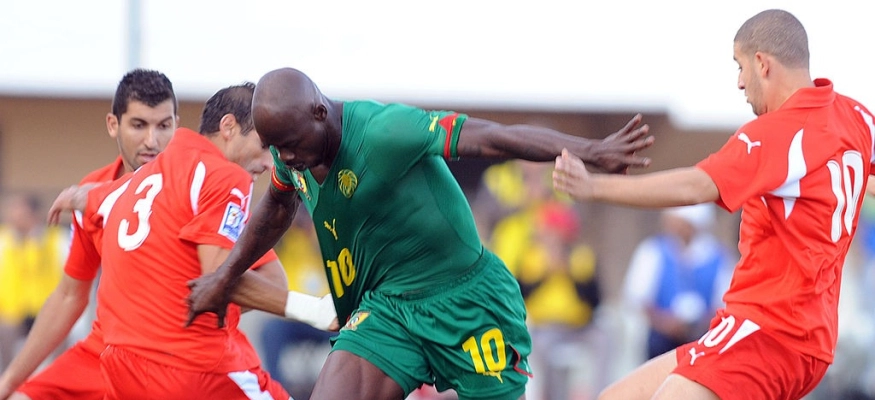 أسطورة الكاميرون يتوقع فوز منتخب بلاده على المغرب