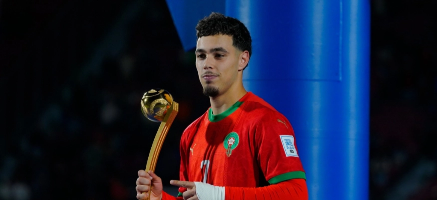 معما يقترب من الدوري الإنجليزي الممتاز بانتقال محتمل.