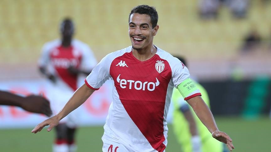 الوداد يعلن تعاقده مع وسام بن يدر لتعزيز الفريق.